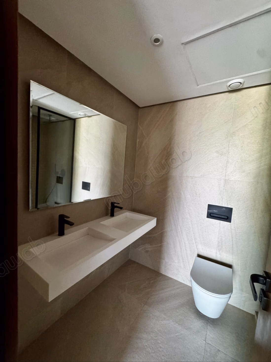 À LOUER — Appartement 3 CH en étage élevé, sans vis à vis, CFC