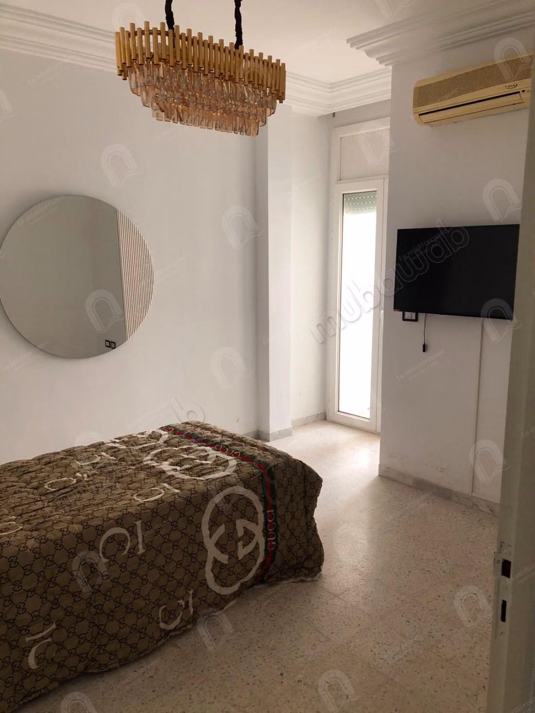 A louer un appartement meublé s3 à Menzah 7 biz