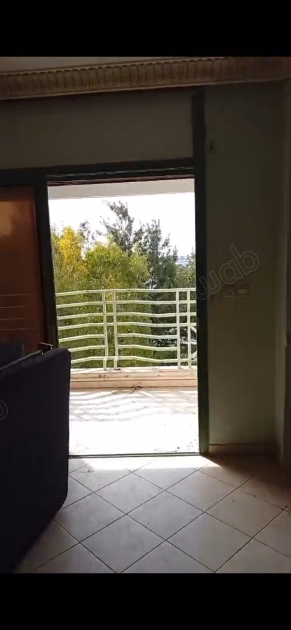 Appartement 180m sans vis à vis 
Haut agdal