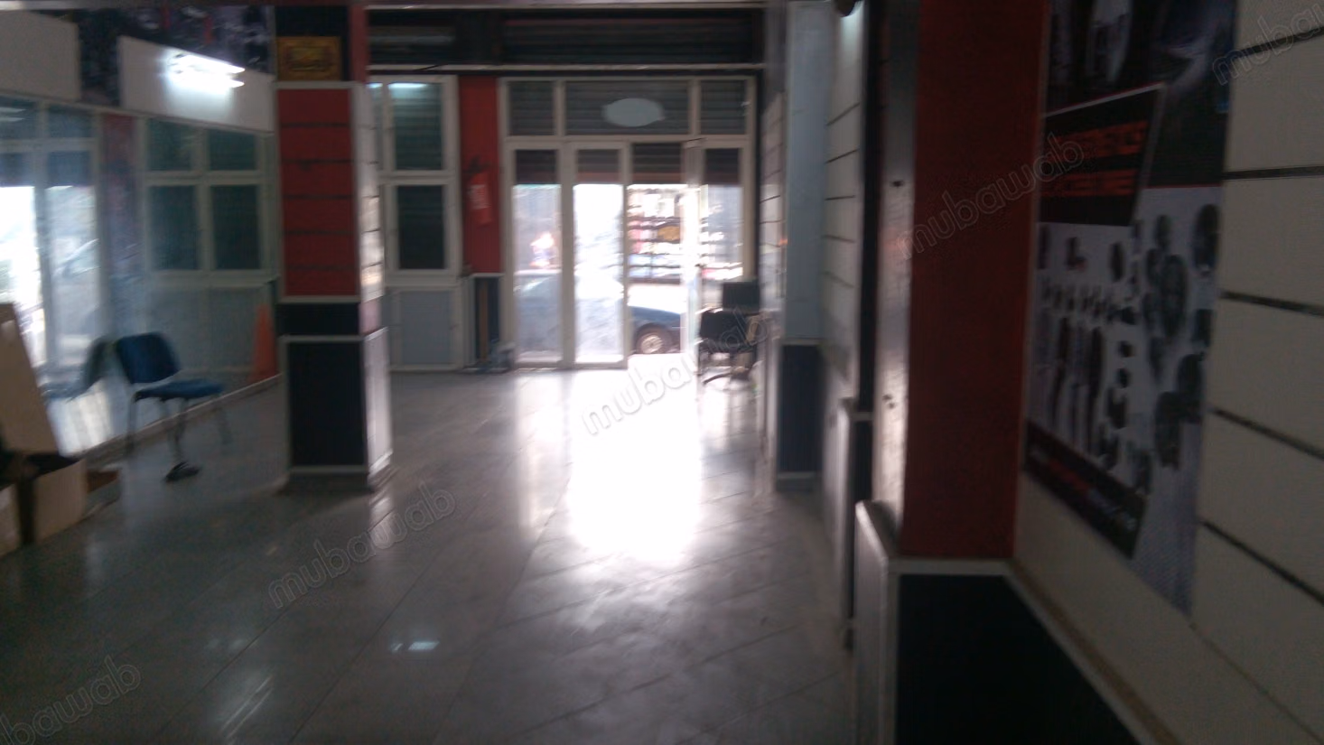 Propriétés commerciales à vendre à Al-Makinsiya. Surface 93 m²