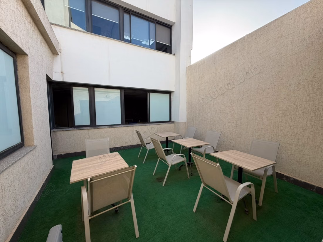 Plateau de bureaux à louer 144 m² 
Sidi Abderrahmane