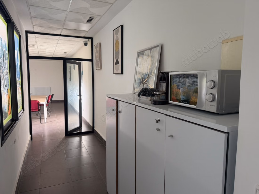 Plateau de bureaux à louer 144 m² 
Sidi Abderrahmane
