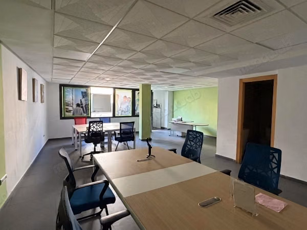Plateau de bureaux à louer 144 m² 
Sidi Abderrahmane
