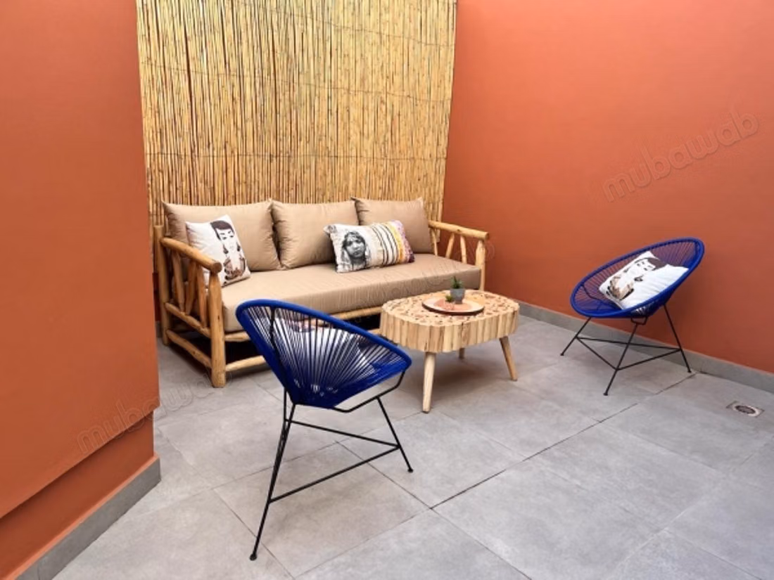 Muy bonito estudio amueblado en alquiler en Oasis