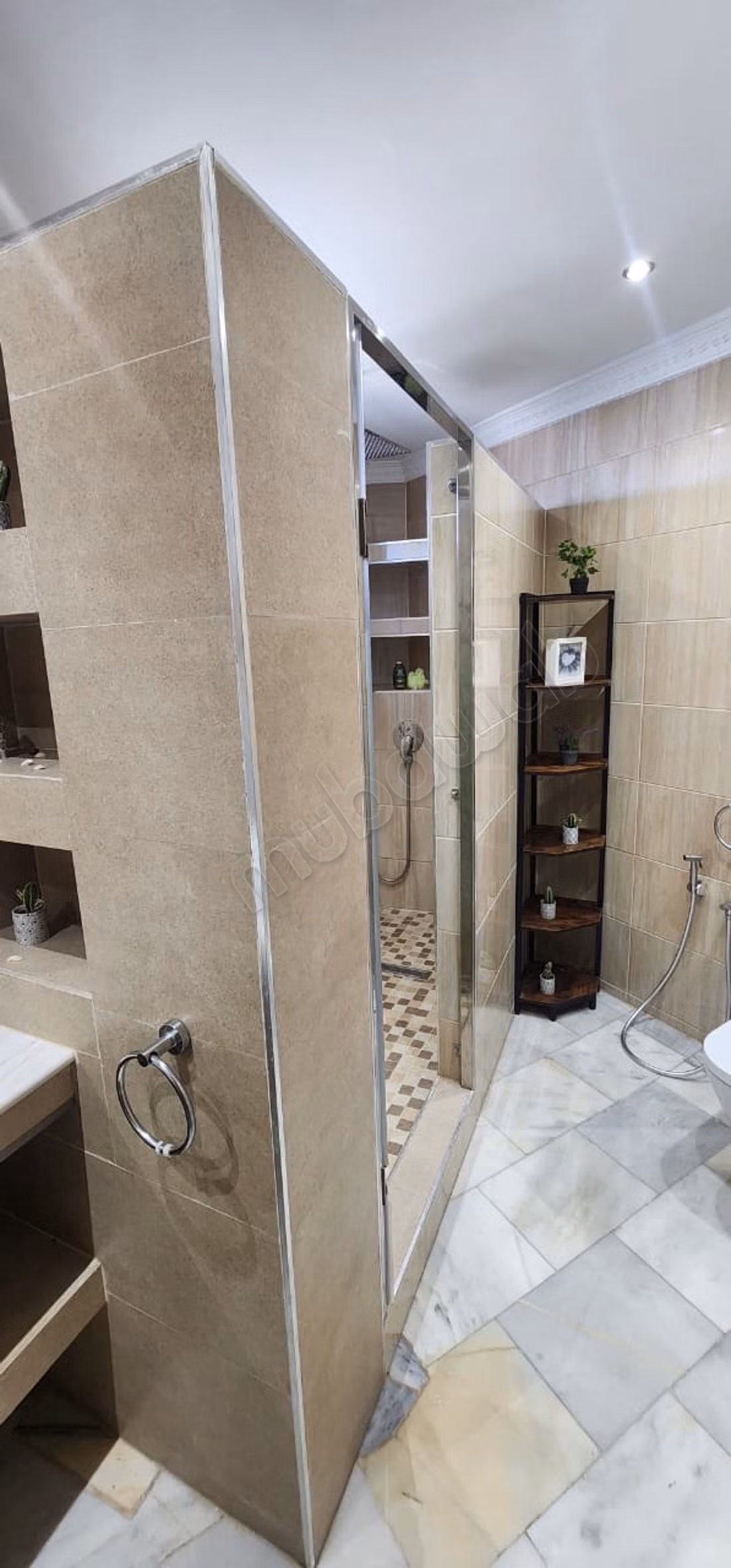 Bel appartement meublé à malabata