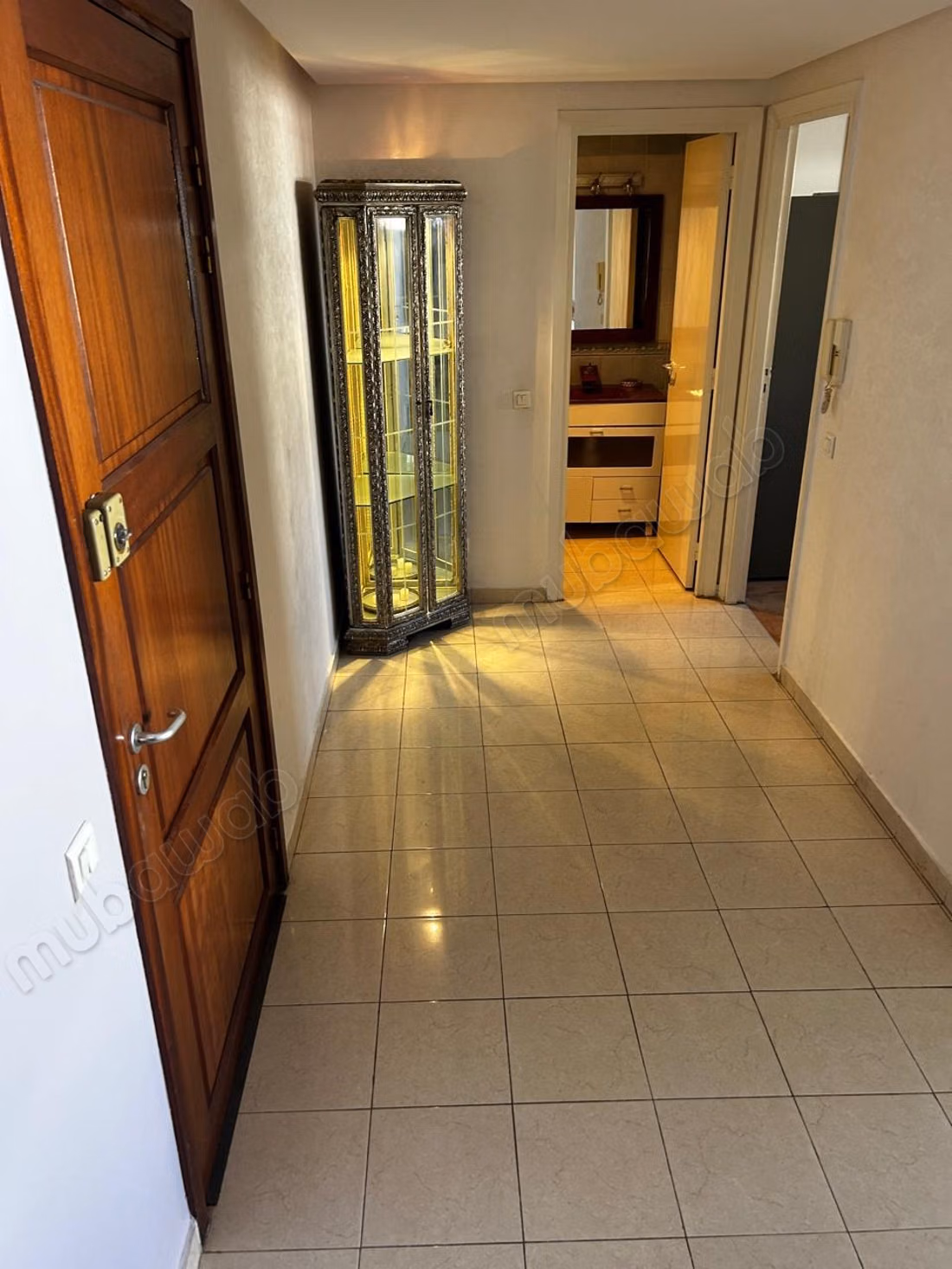 Duplex de 128 m² à vendre à Mahaj Riad