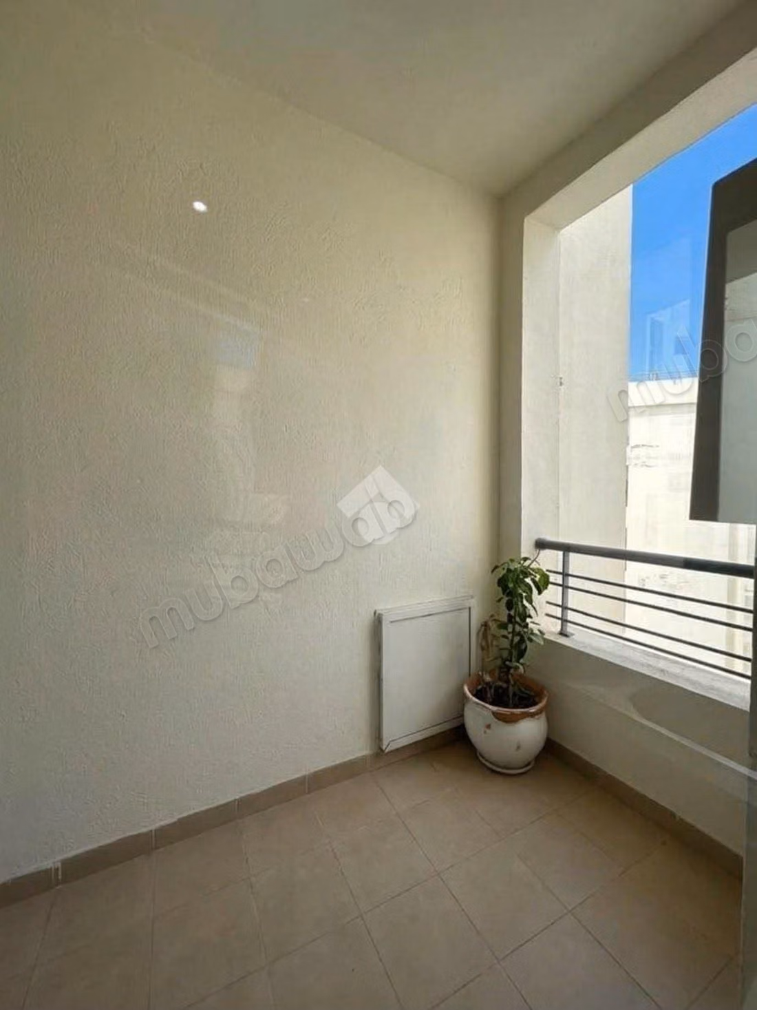 A hall 3 is available for rent