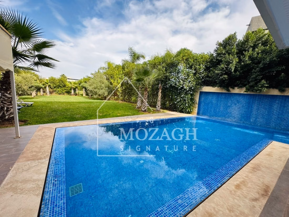 Magnifique villa avec piscine – Argan Golf Resort