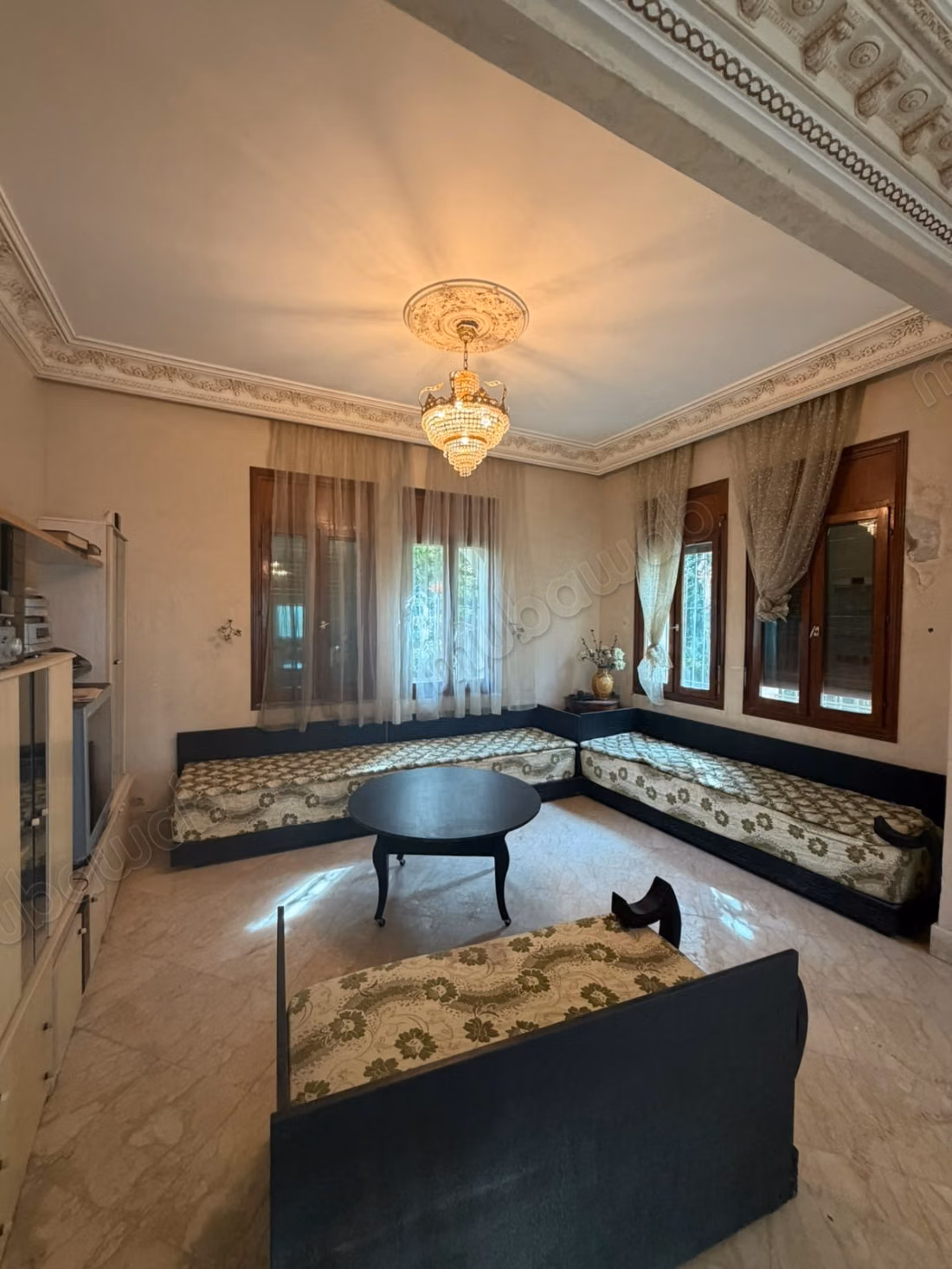 Ain Diab, villa para renovar en venta