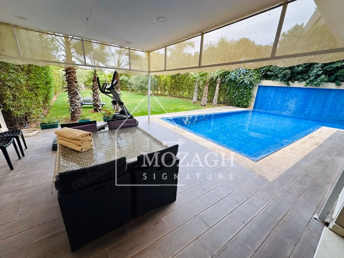 Superbe villa avec piscine – Argan Golf Resort