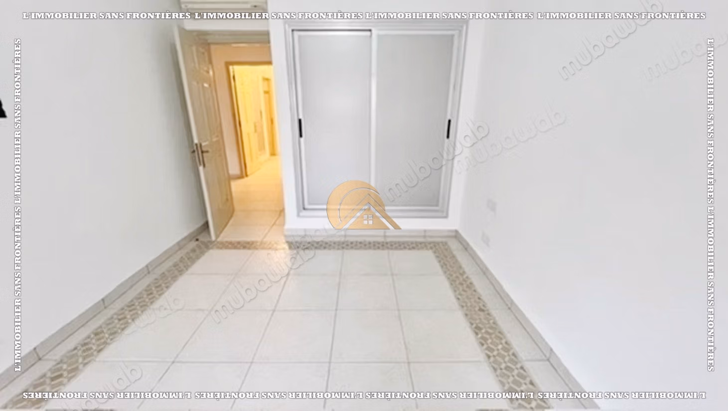 Appartement vide à louer à Camp El Ghoul