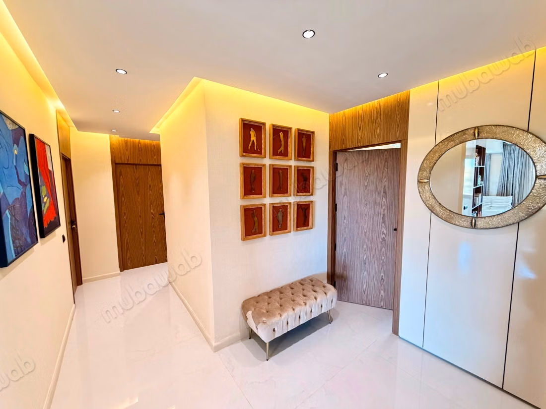 Appartement à louer 135 m² à Tanger