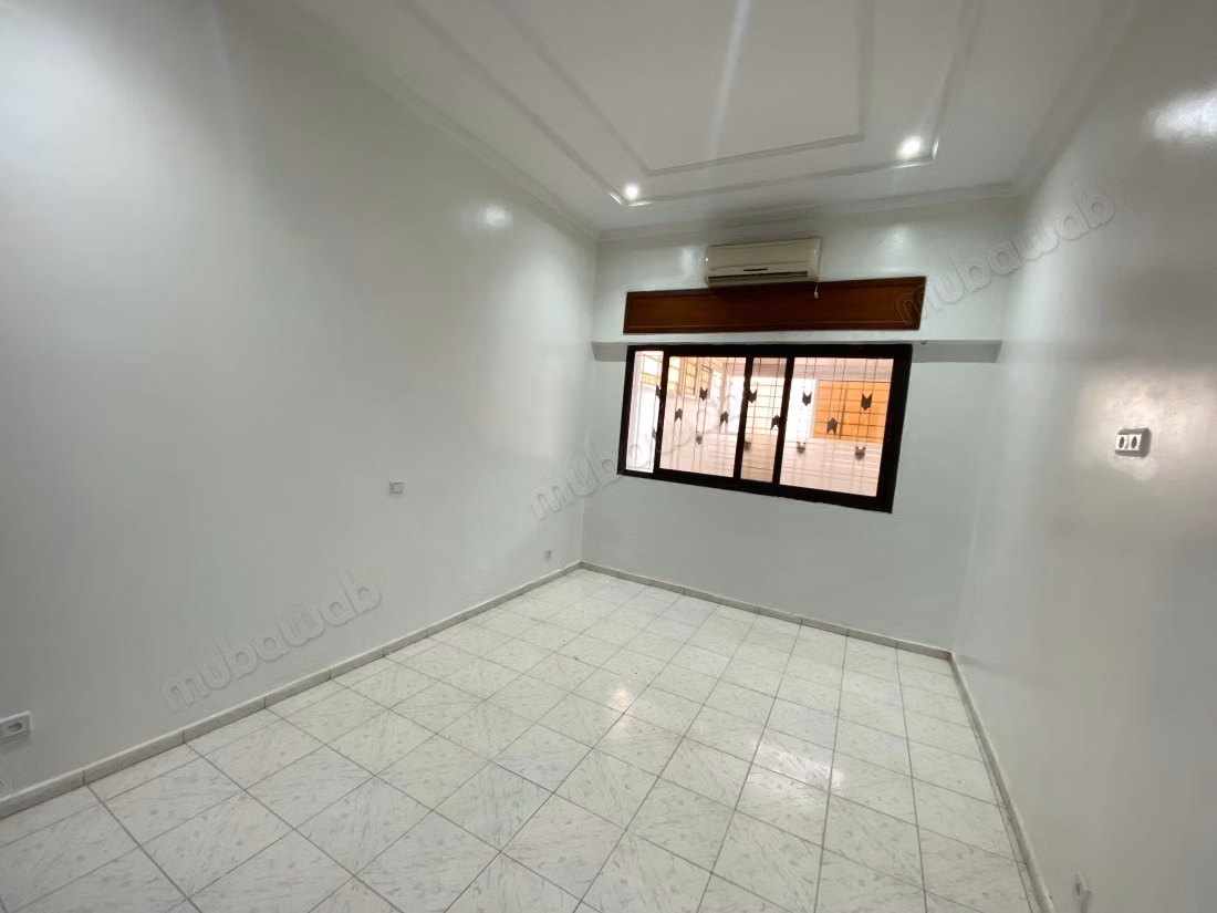 Superbe appartement à vendre à Haut Agdal. 2 chambres. Ascenseur et terrasse