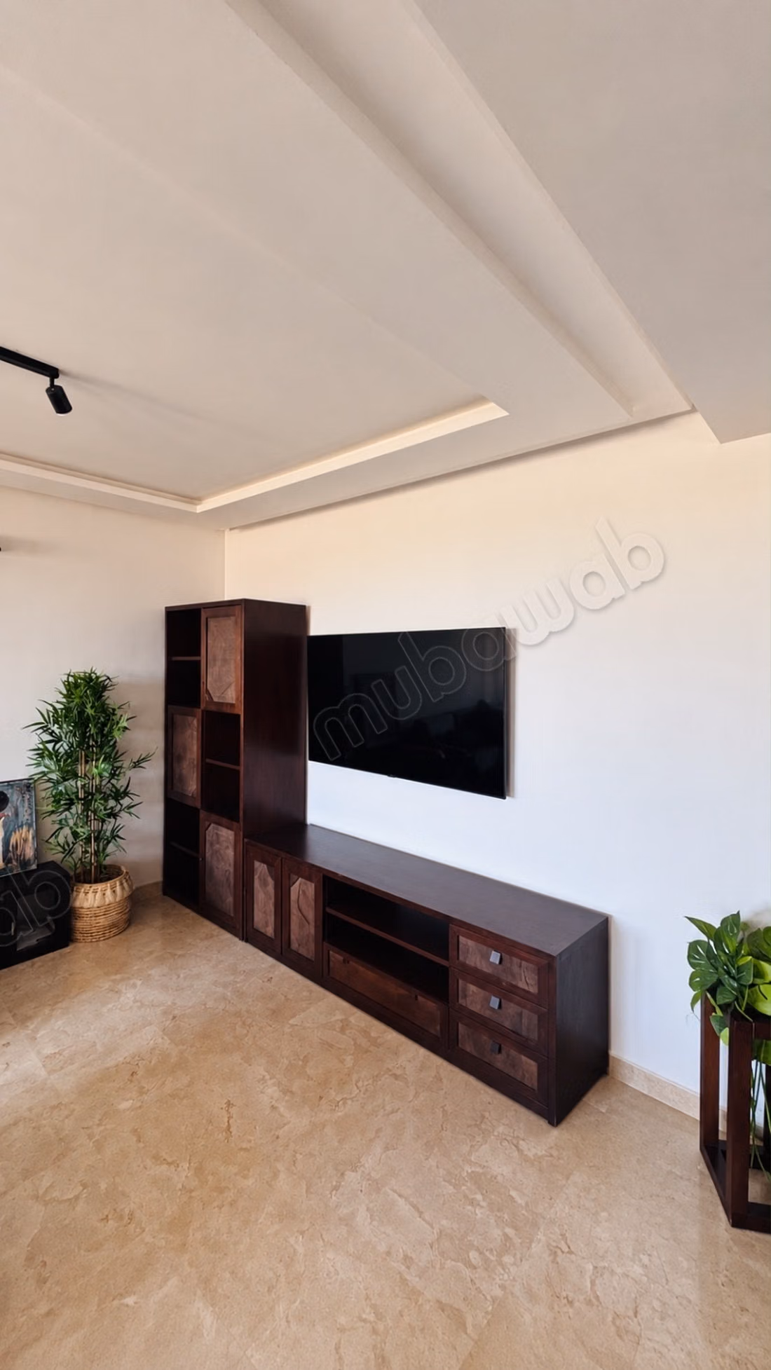 Très bel appartement en location à Riyad. 5 pièces. Avec ascenseur et terrasse