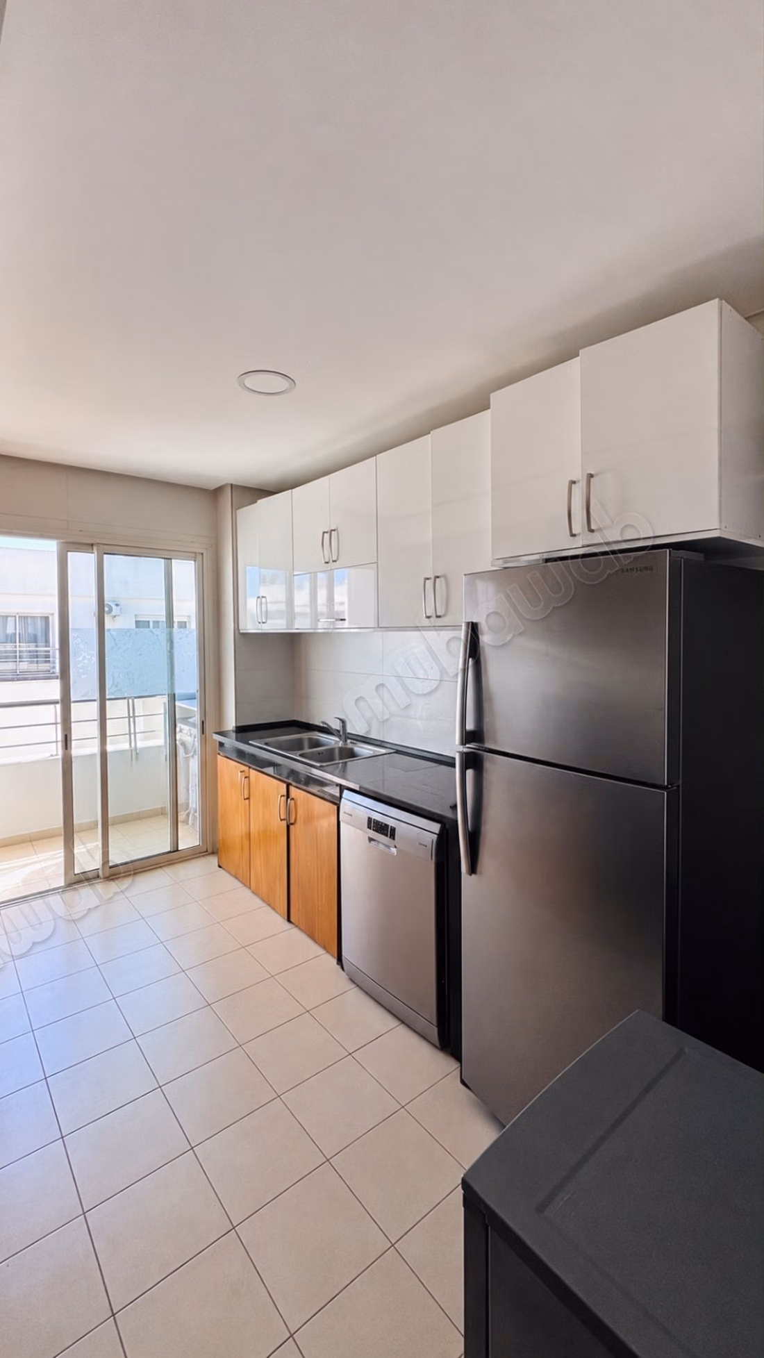 Très bel appartement en location à Riyad. 5 pièces. Avec ascenseur et terrasse