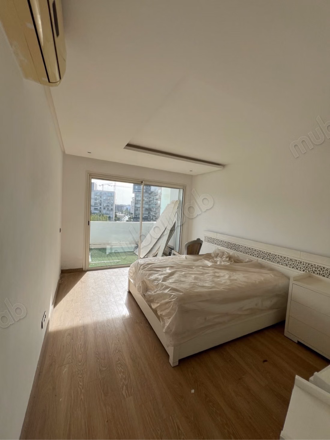 Dúplex en alquiler en Prestigia Hay Riyad. 18000