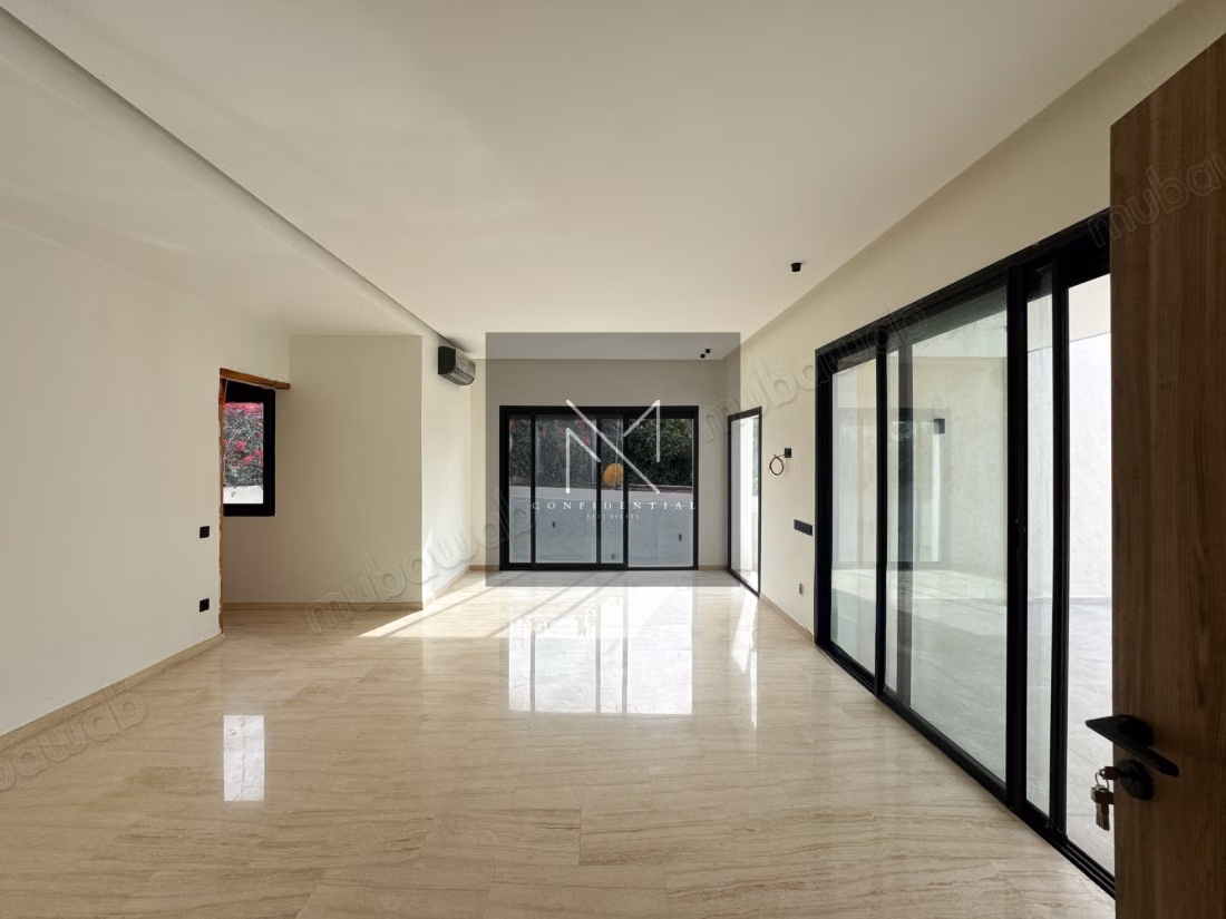 Villa Neuve À Louer, Ain Diab 
Casablanca