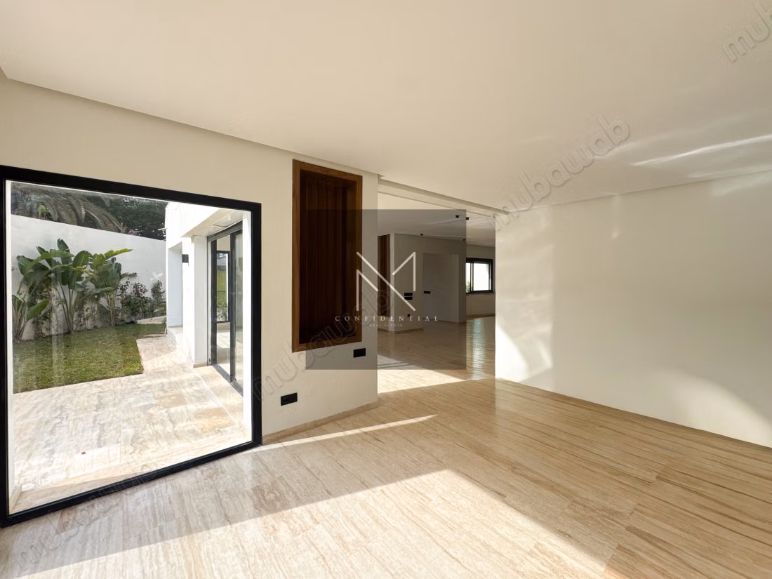 Villa Neuve À Louer, Ain Diab 
Casablanca