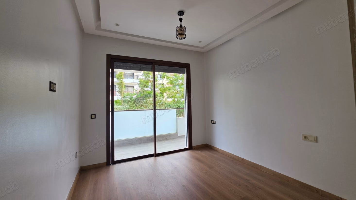 Appartement avec terrasse à Californie à Louer