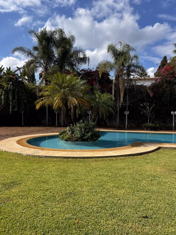 Villa à vendre à Souissi – Rabat