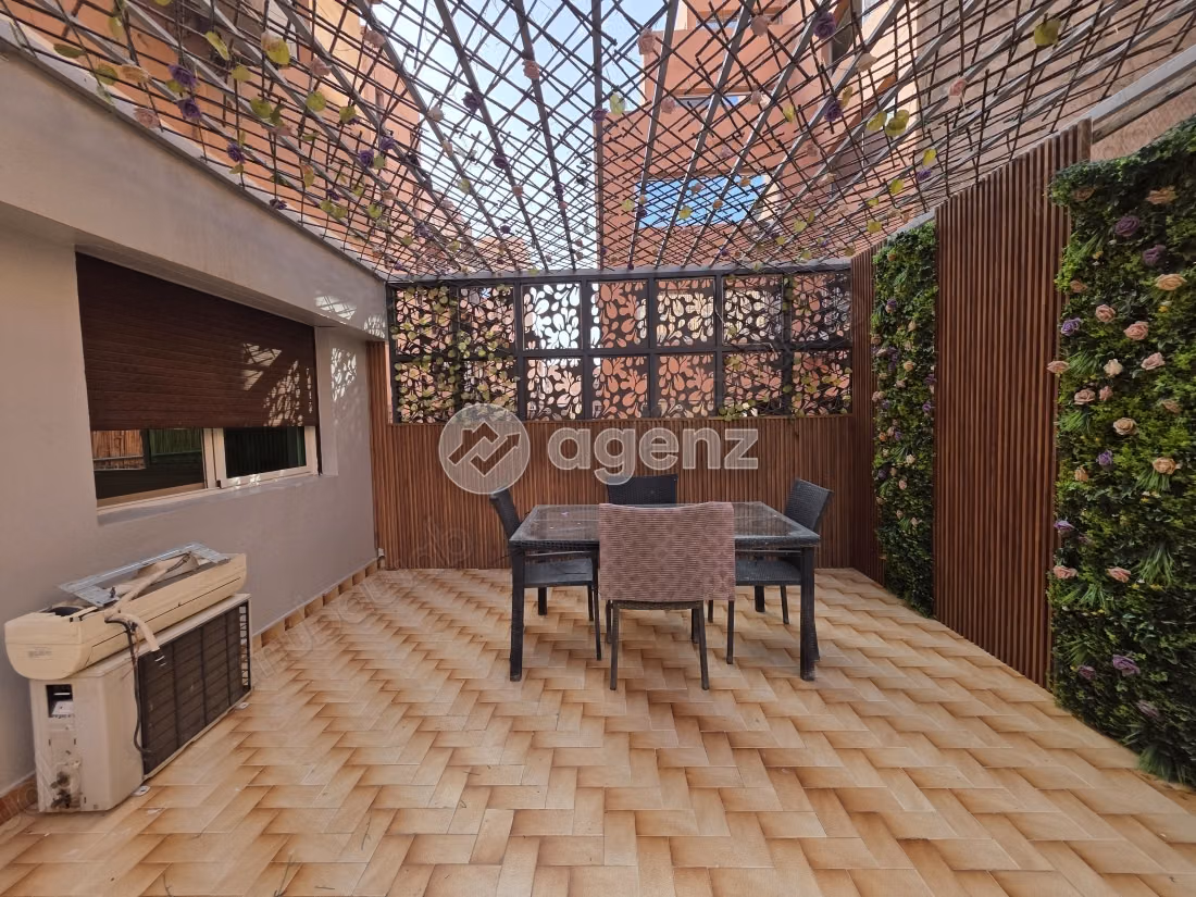 Appartement à vendre 158 m², 2 chambres 
Camp Al Ghoul Marrakech
