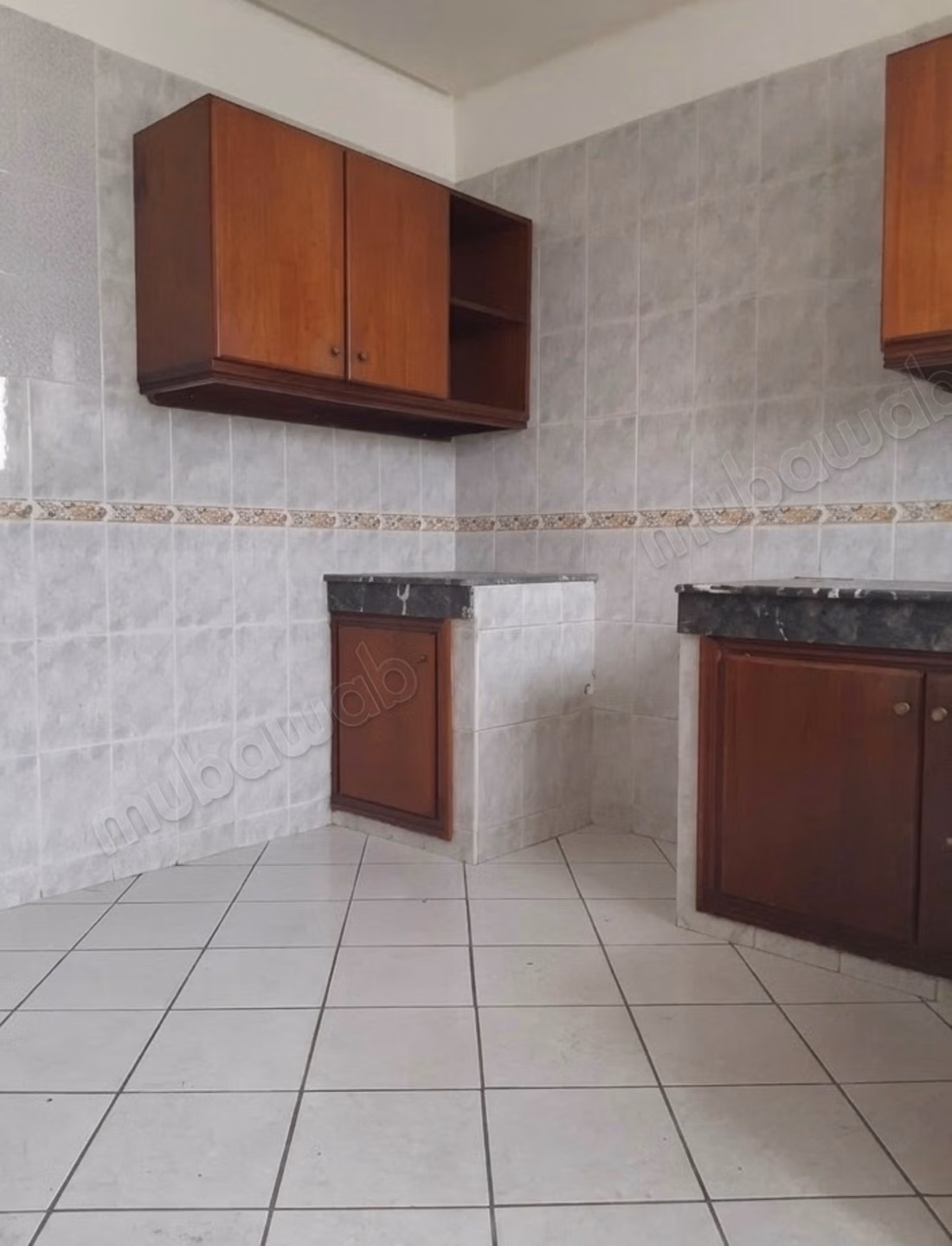 Location d'un appartement à Riyad. 2 belles chambres. Terrasse et ascenseur