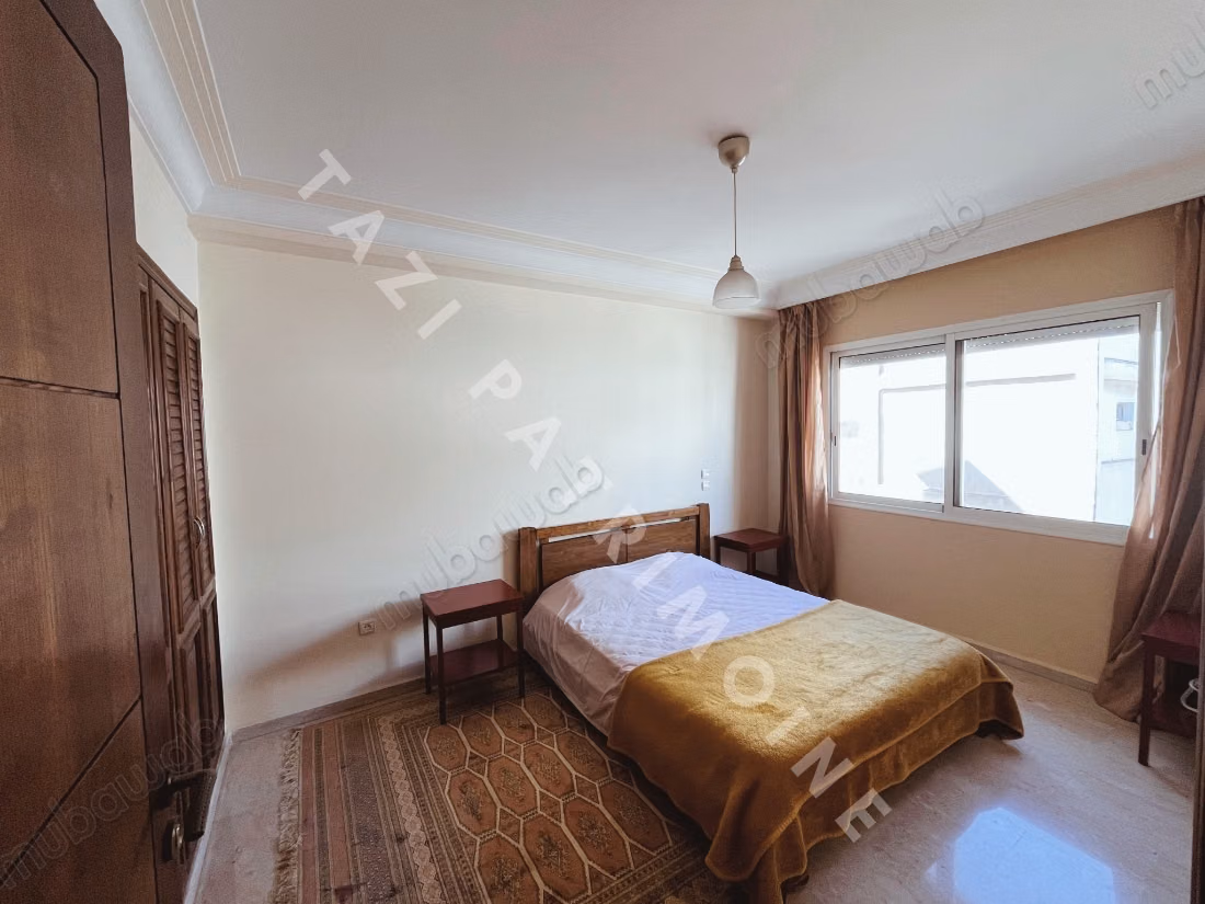 En venta apartamento de 3 habitaciones con terraza sin vecinos