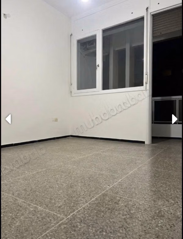 Location d'un appartement à Agdal. 
3 chambres. 
Ascenseur