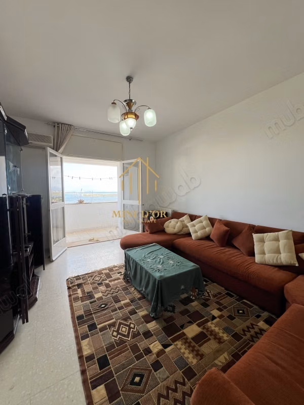 À Vendre un appartement s1 à Tunis Ville