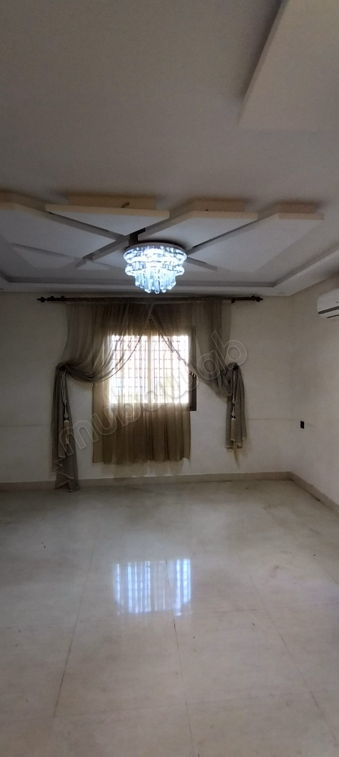 Beautiful apartment for sale in Charaf first floor