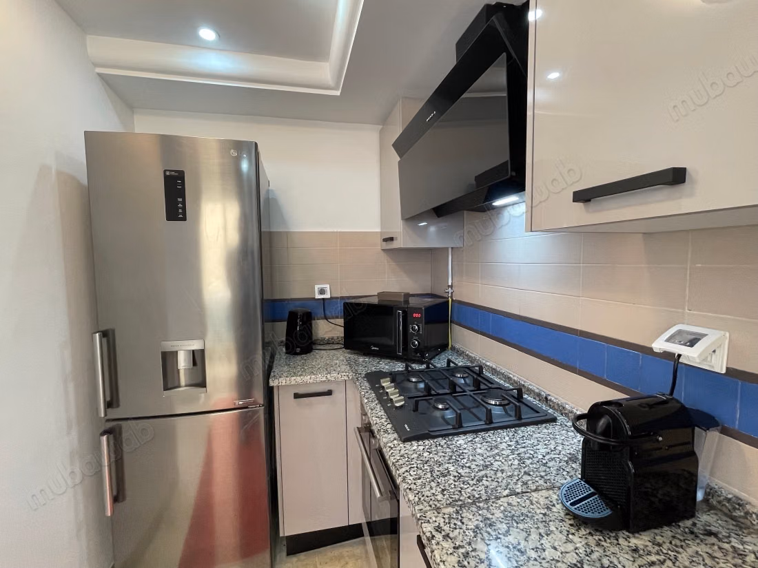 Louez cet appartement à Les Berges Du Lac 2. Surface de 80 m². Meublé
