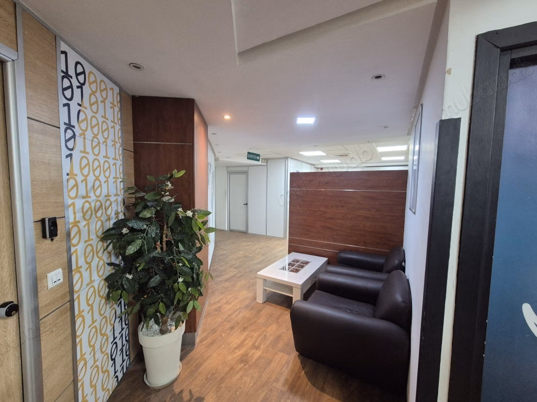 Professional building with a usable area of 5,000 m² for rent in the Yakoub el Mansour neighborhood