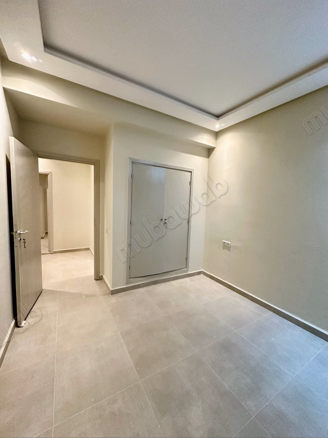 Huur dit appartement in Amerchich. 3 mooie slaapkamers. Met lift