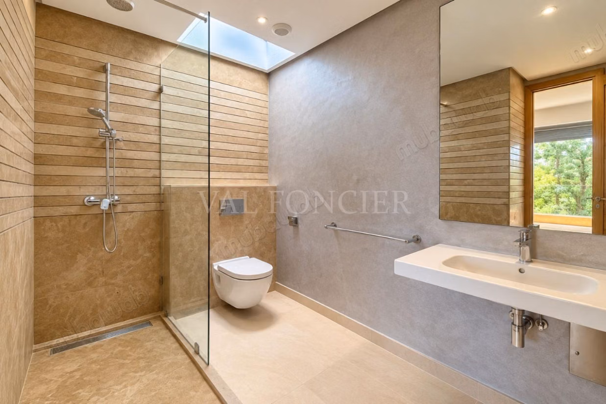 Location Villa Moderne 4 Chambres avec Piscine et Jardin – Californie, Casablanca