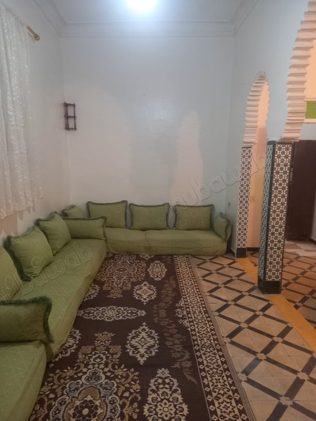 للطالبات او الممرضات 
Appartement à louer à Saniat Errmel. 4 grandes pièces