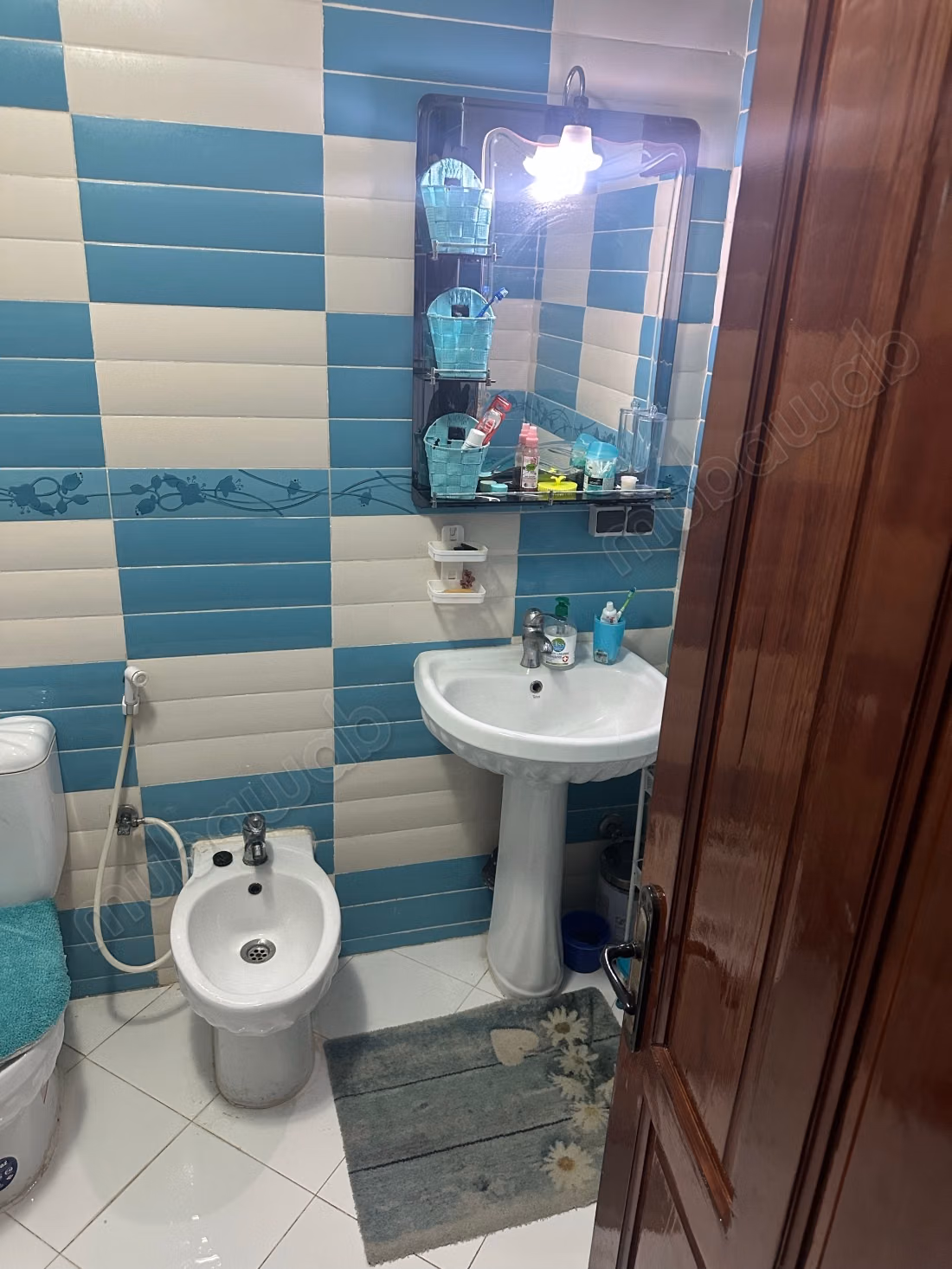 Vente d'un bel appartement à Ksar el Kébir. 
4 grandes pièces. 
Avec ascenseur et terrasse