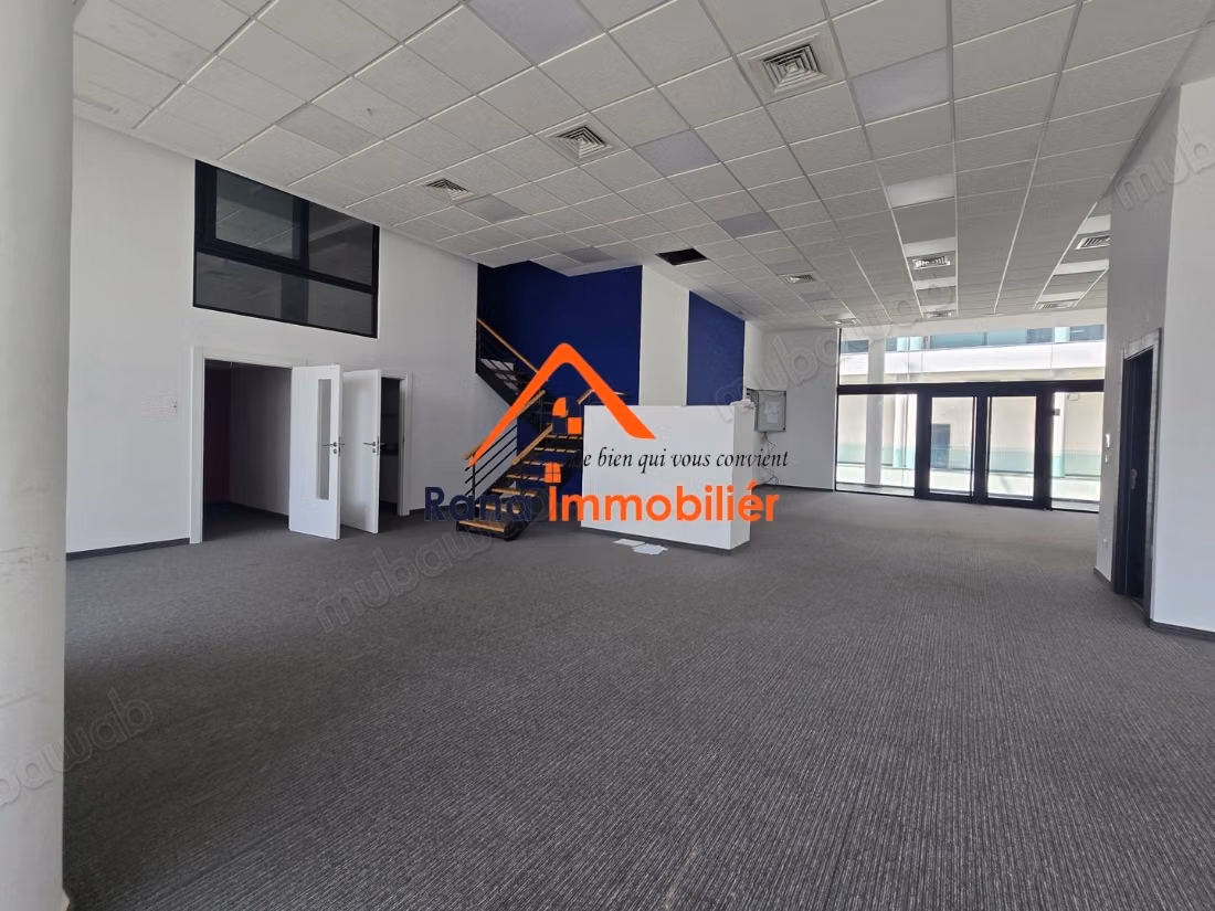 Plateau Bureau à louer sur Souissi