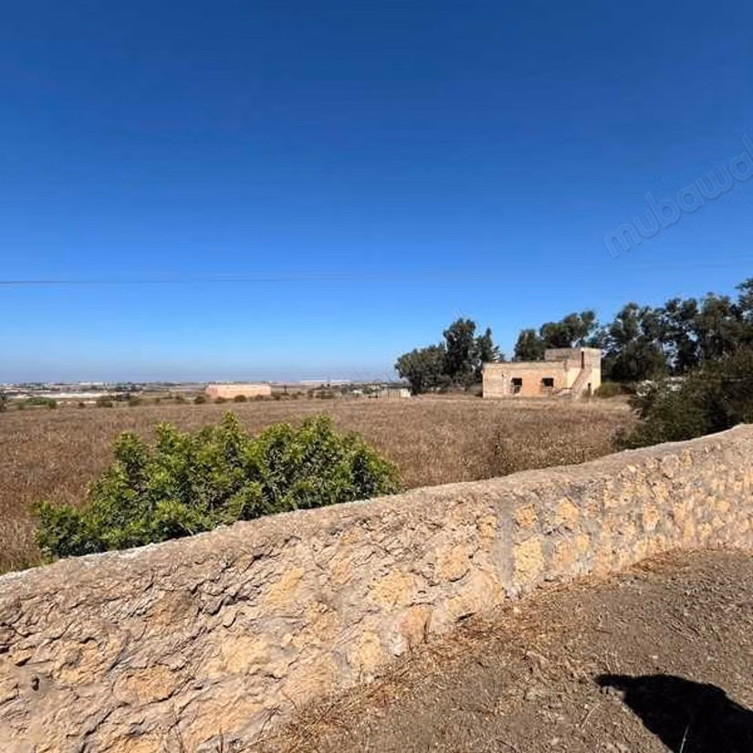 Terrain agricole à Vendre de 9660.0 m² à Dar Bouazza,
Tamaris2
