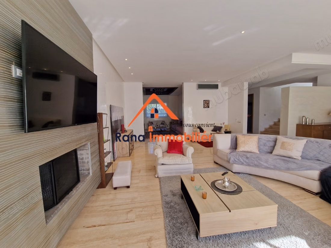 Villa vide à louer sur El Menzeh