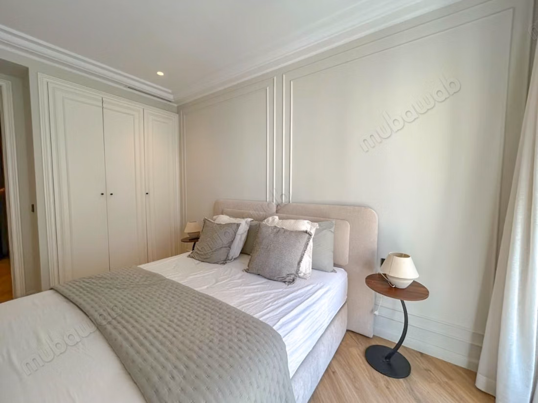 Louez cet appartement à Triangle d'Or. 
2 pièces confortables. 
Meublé