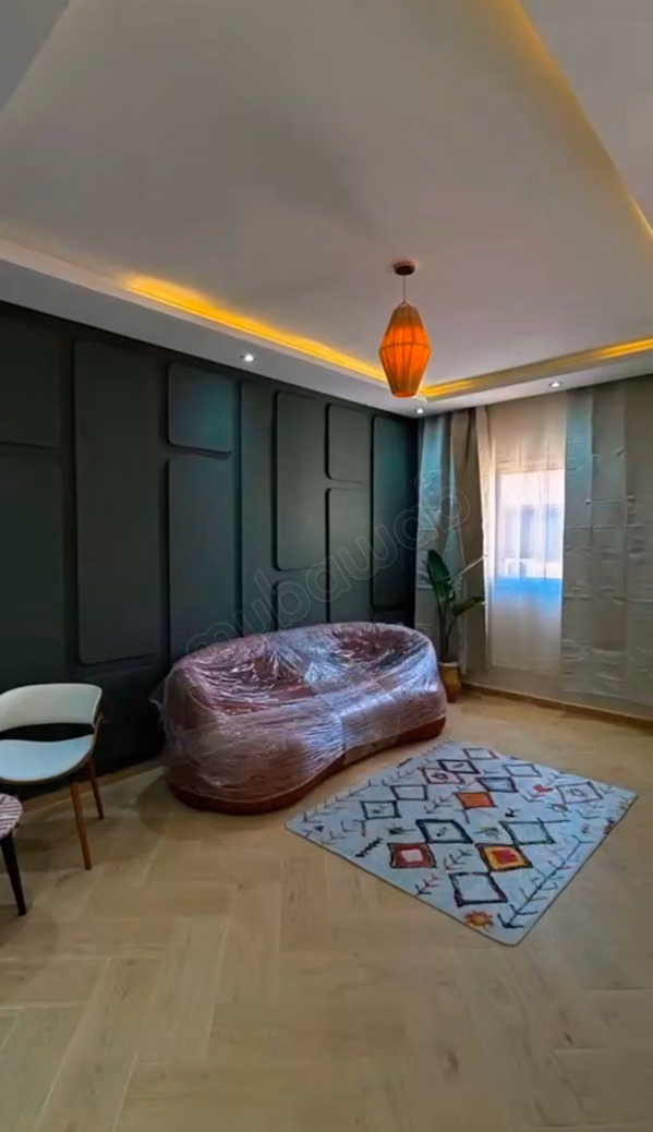 Très beau studio de 56 M2 à côté de Marjane