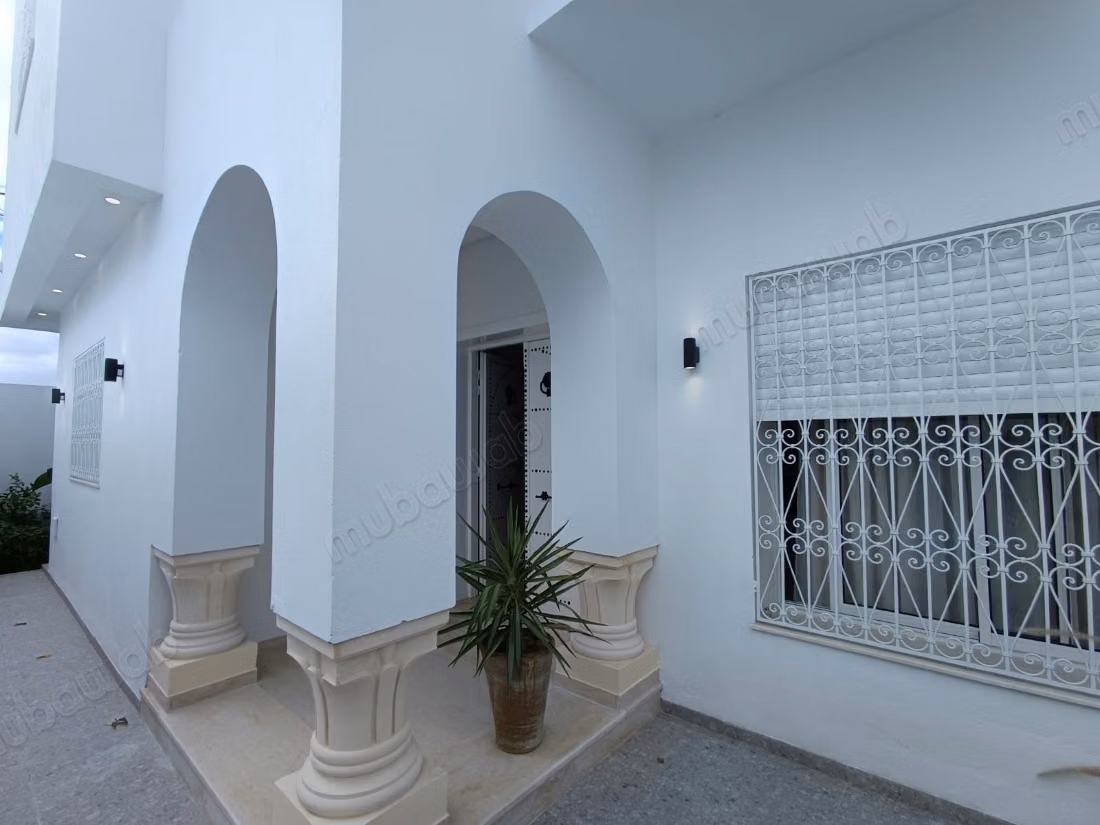À louer: Étage de villa S2 au RDC à Hammamet