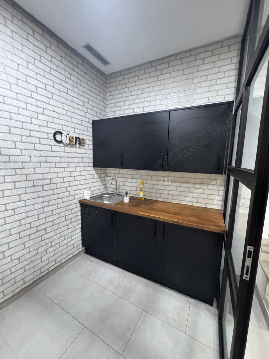 Bureau 404 M² Prime En Location À Ain Diab