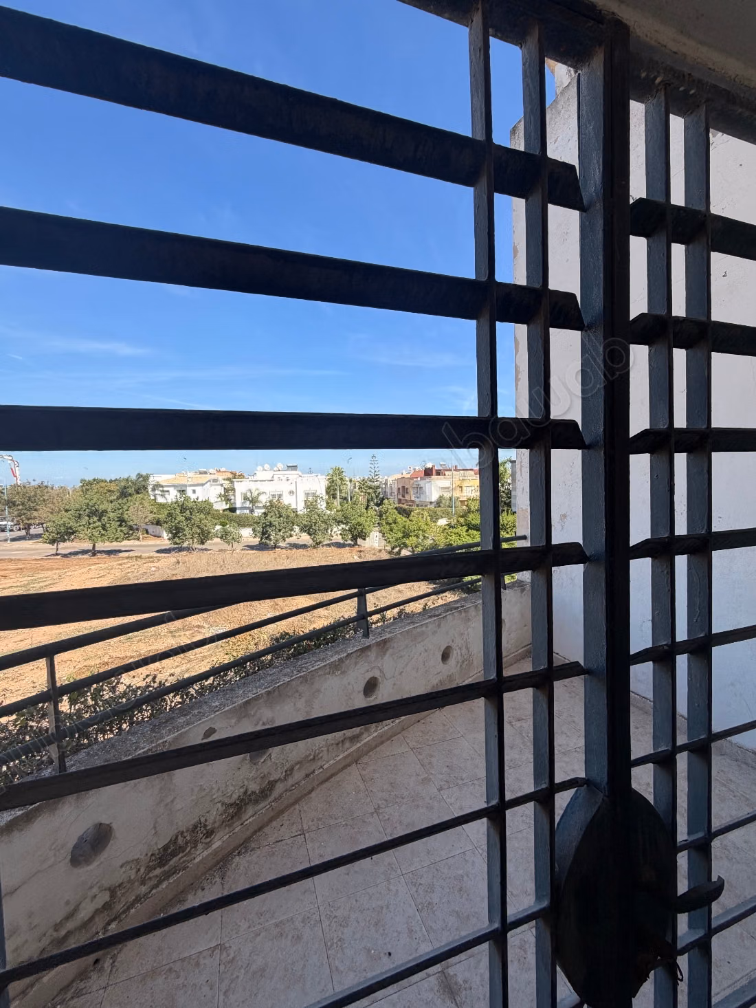 Villa a Californie. Accanto alla moschea sul boulevard di Fès