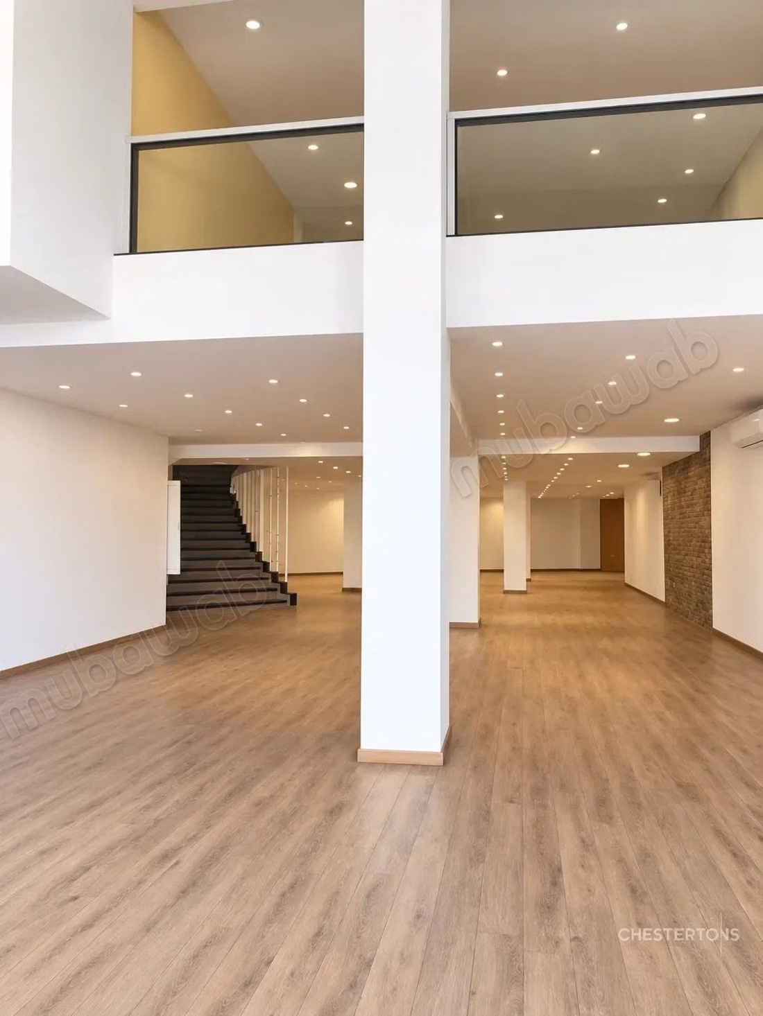 Local commercial de 477 m² avec mezzanine, Casablanca Centre