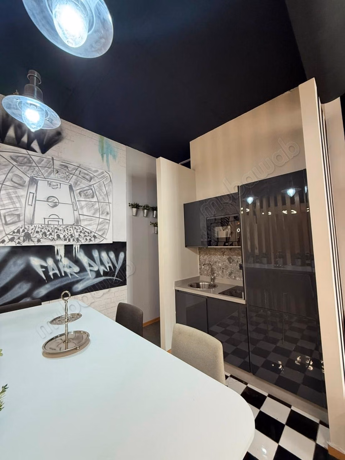 Bureau Neuf Meublé De 207 M² En Location Sur CFC