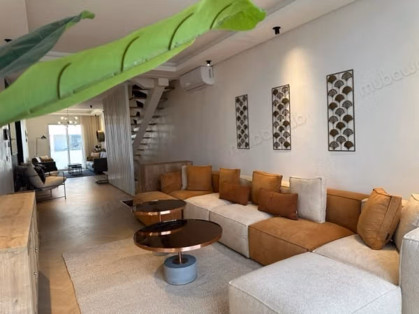 Appartement ultra moderne meublé avec goût