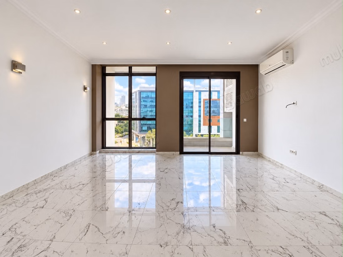 Piattaforma per ufficio 100m Oasis strada del Jadida