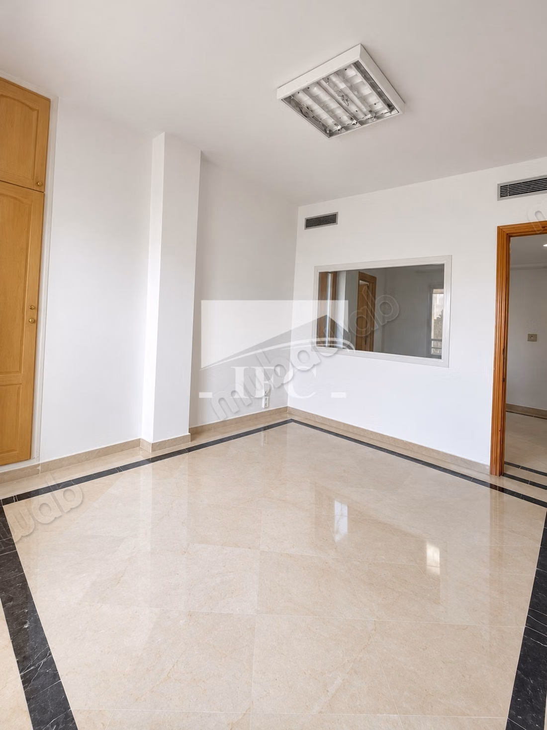 Bureau en 4 espaces 80m² Montplaisir IFCM276
