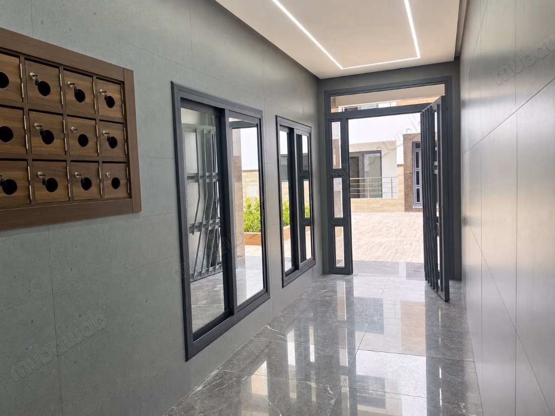 Appartamento in vendita a Martil. Superficie 66 m². Piscina e servizio di portineria